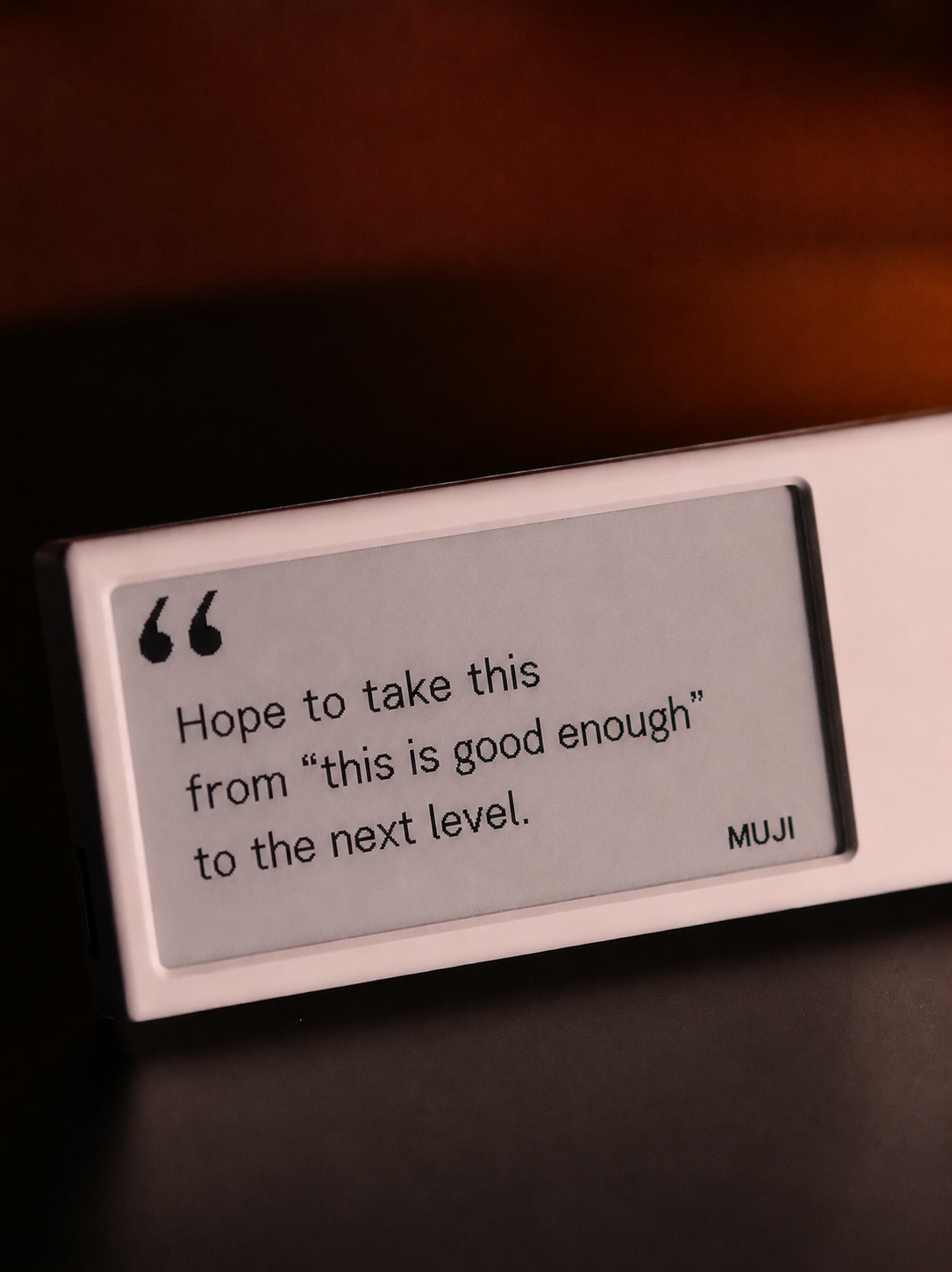 Quote/0 | Minimalist E-Ink Desk Companion & Daily Inspiration Screen